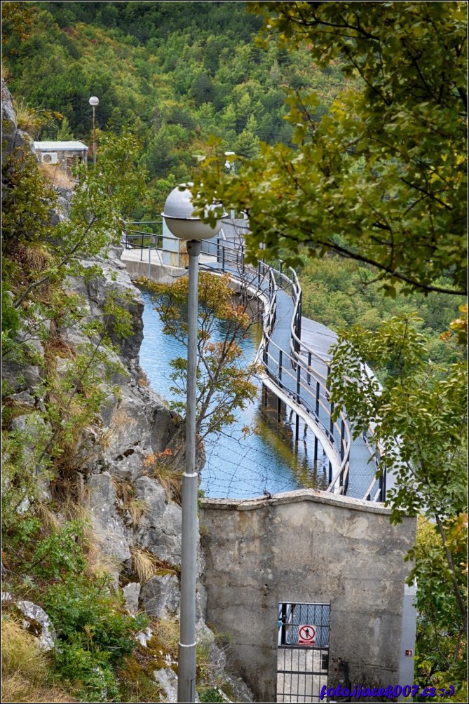 Klikněte pro zobrazení původního obrázku