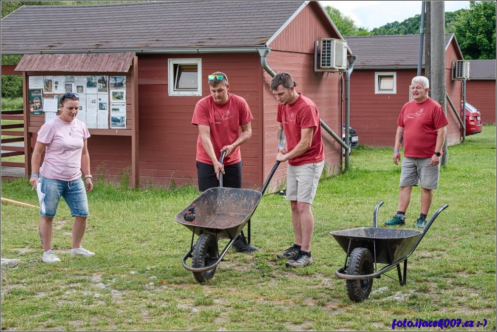 Klikněte pro zobrazení původního obrázku